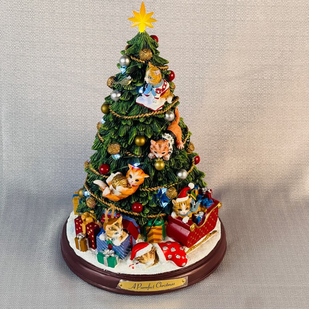 A Purrrfect Christmas illuminated Cat Tree 2019 The Bradford Exchange 10 1/2”